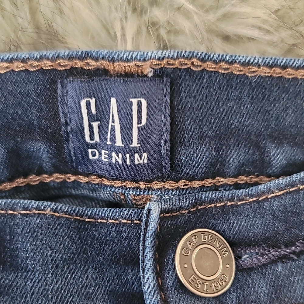 GAP Perfect Boot  Dark Blue Flare Women's Jeans - Picture 5 of 8